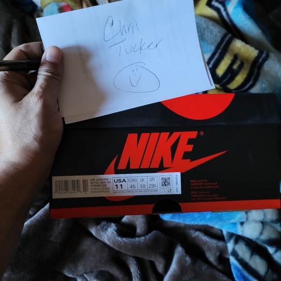 Black gold jordan 1s - Picture 1 of 3